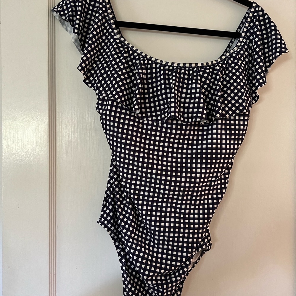 Maternity Gap- Navy blue checkered swimsuit.